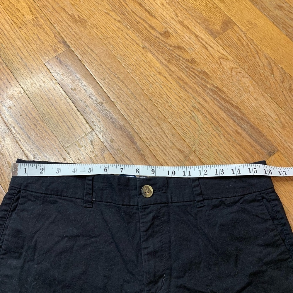Old Navy Everyday Shorts | Black Chino Mid-Rise Twill - Size 8 - Picture 8 of 8